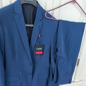 Boys suit NWT